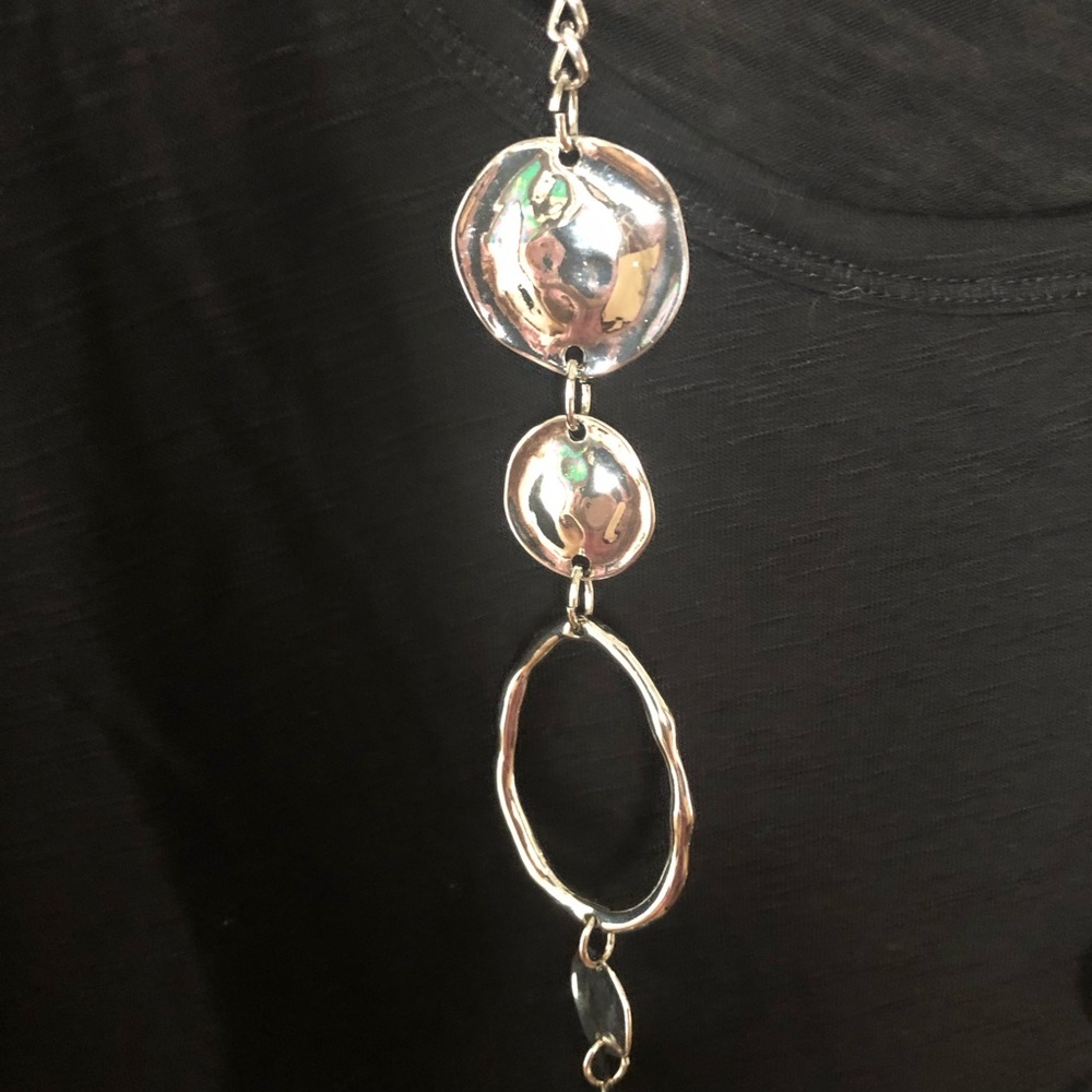 Hammered Disk and Oval Links Silver Statement Boutique Necklace NWT - Picture 5 of 7